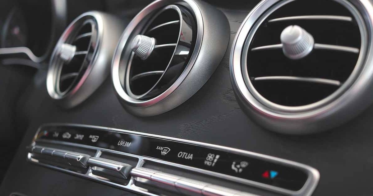 Layanan Service AC Mobil Panggilan dari Bengkel Terpercaya